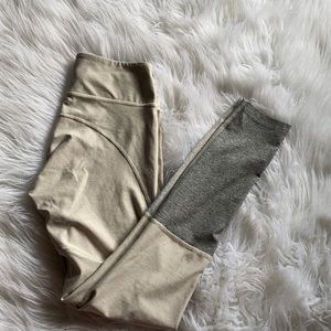 Outdoor Voices XS cream/ Gray leggings